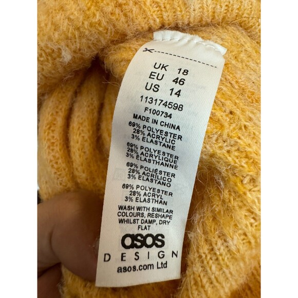 ASOS DESIGN Curve Relaxed Crew Neck Sweater orange Size 14 Women - Picture 7 of 7